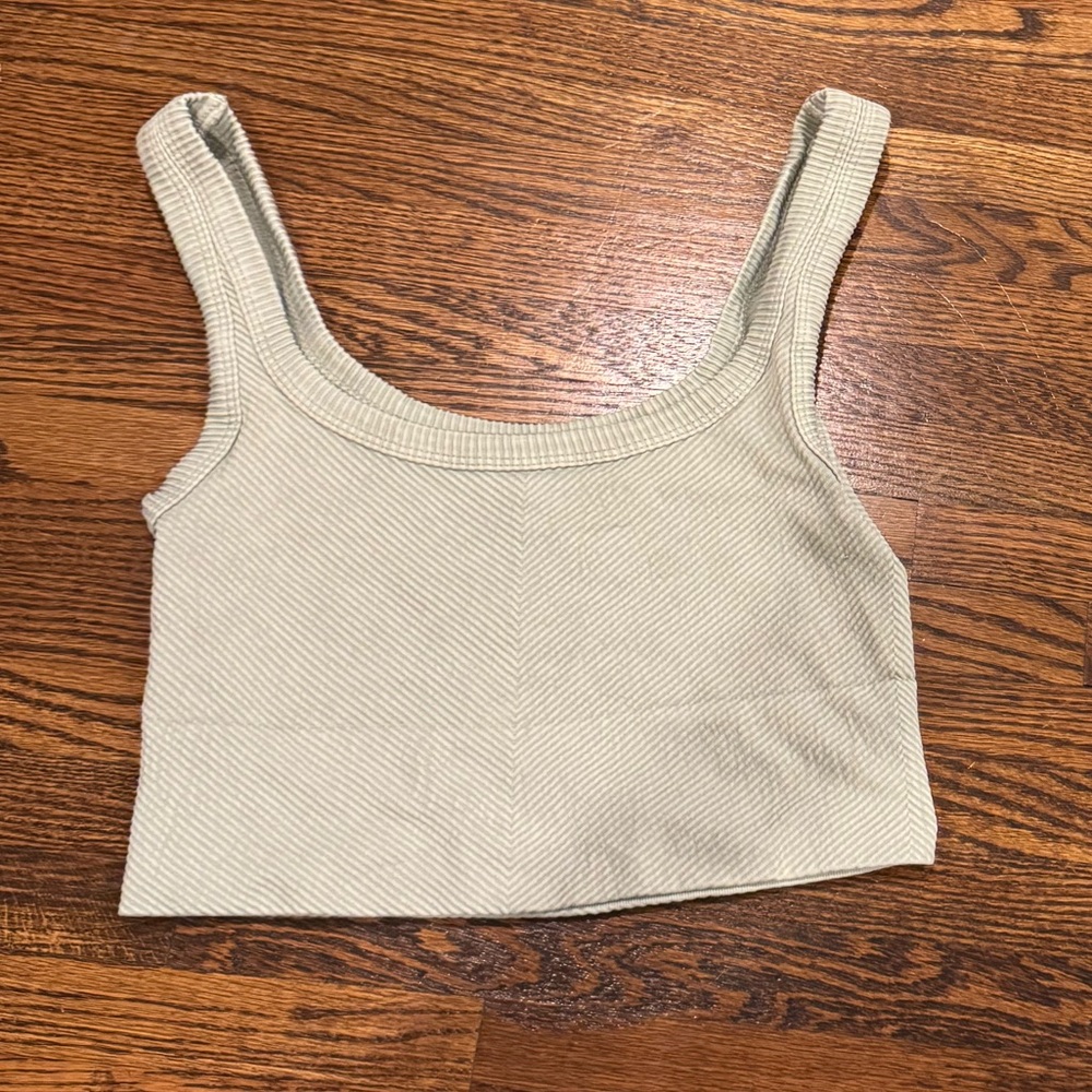 Boho Pink NIKIBIKI Cropped Chevron Tank Top